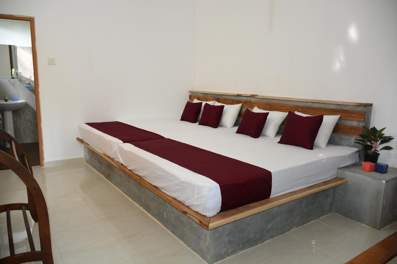 Nature'S Hideout Holiday Home Mirigama Εξωτερικό φωτογραφία