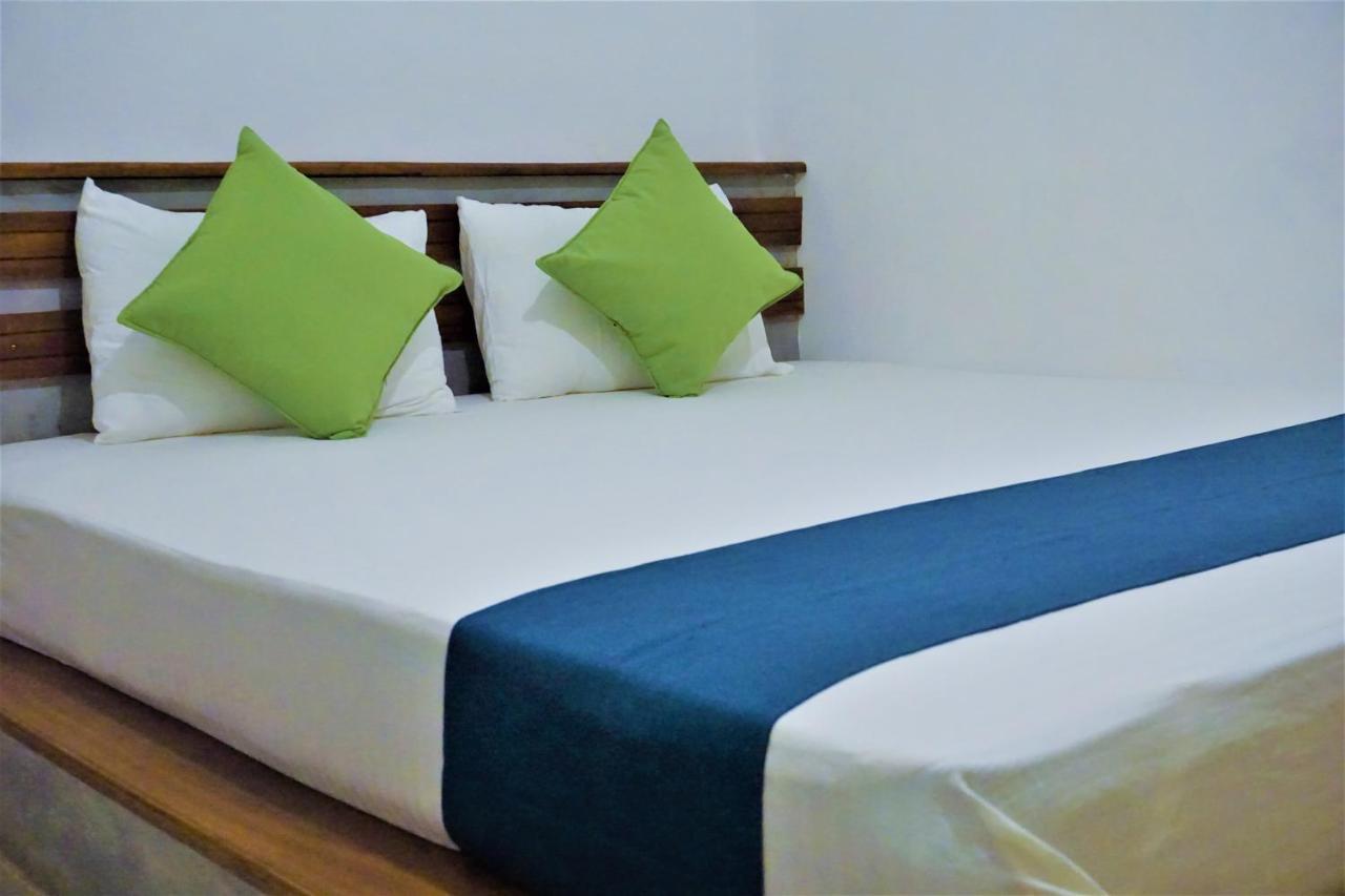 Nature'S Hideout Holiday Home Mirigama Εξωτερικό φωτογραφία